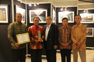 Walikota foto Bersama Team Pemenangan Piala Adiupaya Puritama