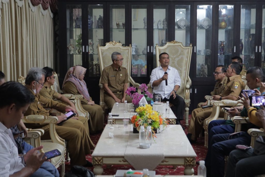 Wali Kota Ajak Insan Media 'Ngobeng' di Hari Jadi ke-653 Cirebon